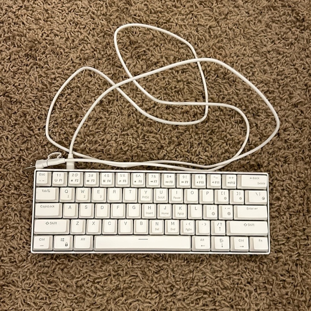 Royal Kludge RK61 keyboard
